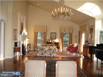 30 Brearly Road Princeton, NJ 08540 - Photo 2 of 12 Living Room