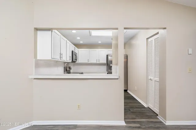 $185,000 | 85 Debarry Avenue, Unit 3021, Orange Park, FL 32073