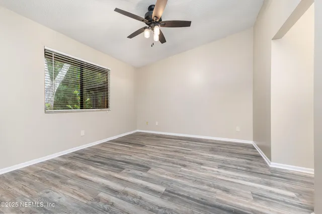 $185,000 | 85 Debarry Avenue, Unit 3021, Orange Park, FL 32073