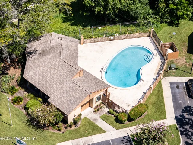 $185,000 | 85 Debarry Avenue, Unit 3021, Orange Park, FL 32073