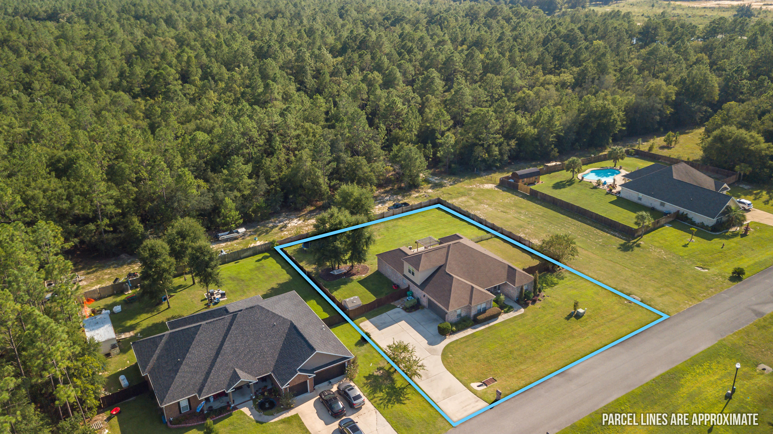 5776 Wayne Rogers Road Crestview, FL 32539 - Photo 3 of 20 Gallery Image 3