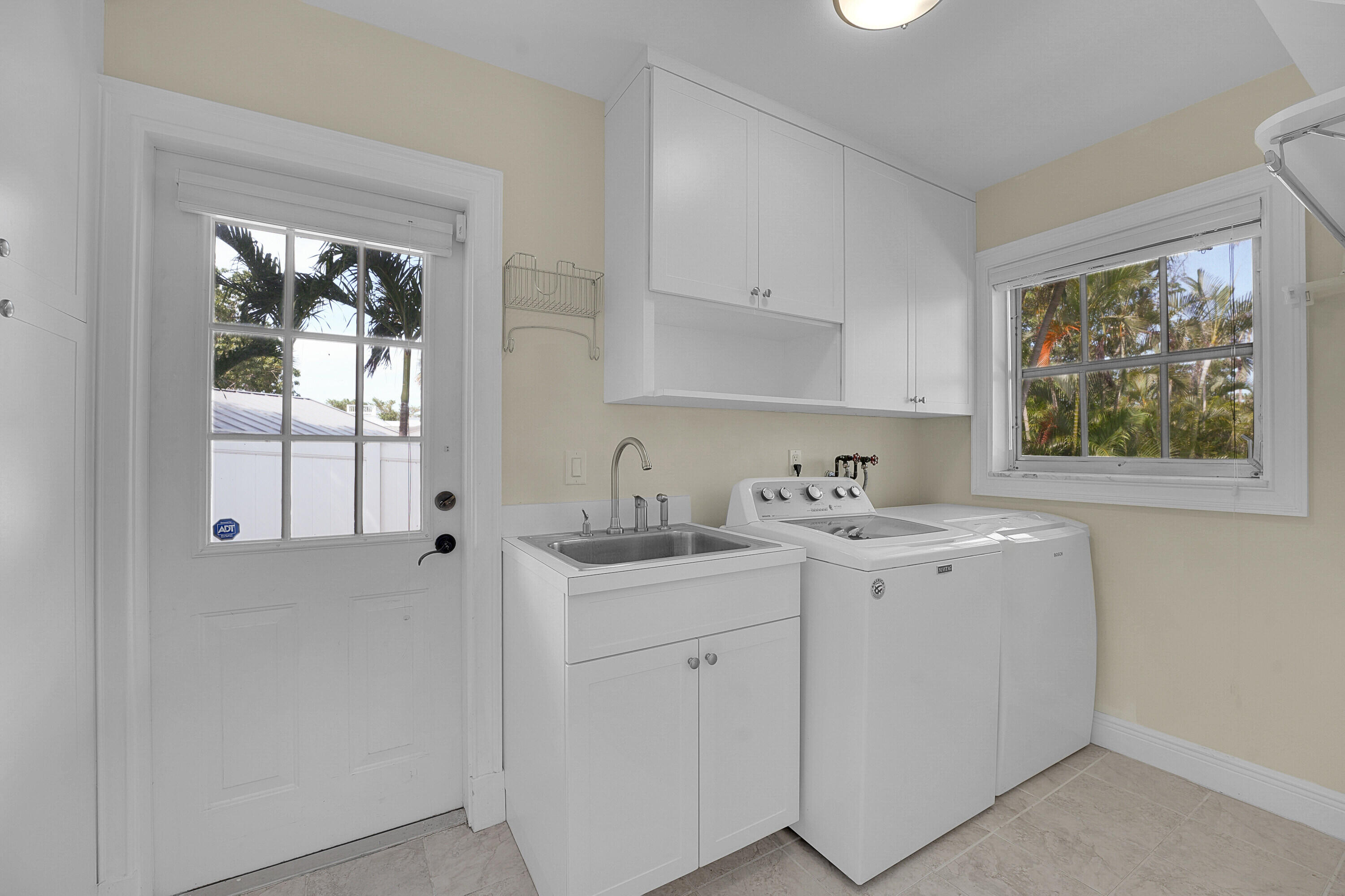 10 Middle Road Sewall's Point, FL 34996 - Photo 14 of 28 a view of a sink and a window in a room