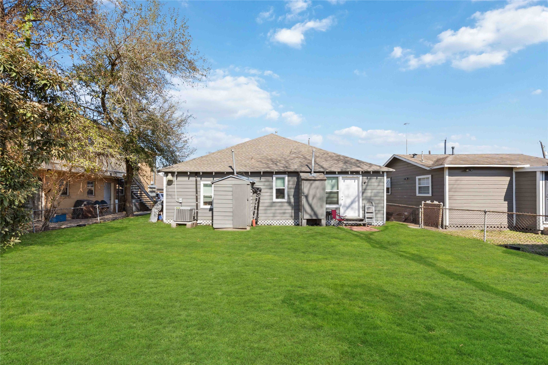 3710 Bremond Street Houston, TX 77004 - Photo 29 of 30 a view of a house with a yard and sitting area