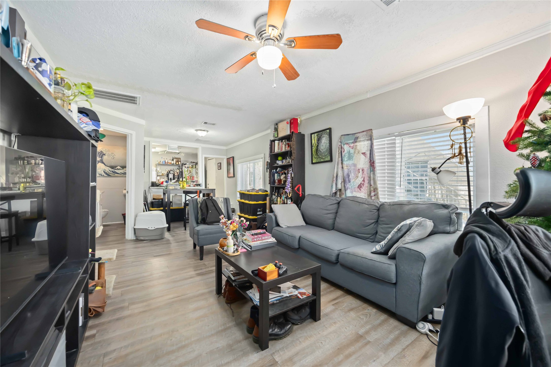 3710 Bremond Street Houston, TX 77004 - Photo 7 of 30 a living room with furniture and wooden floor