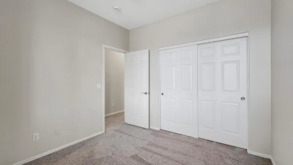 $1,800 | 13395 South 176th Lane, Goodyear, AZ 85338