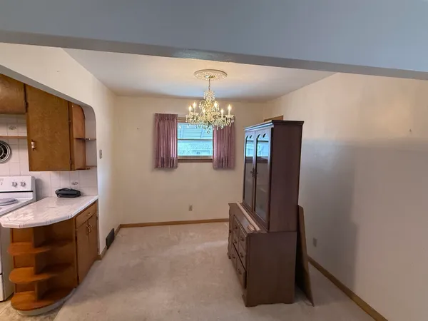 $198,900 | 316 East Stevens Avenue, Shawano, WI 54166