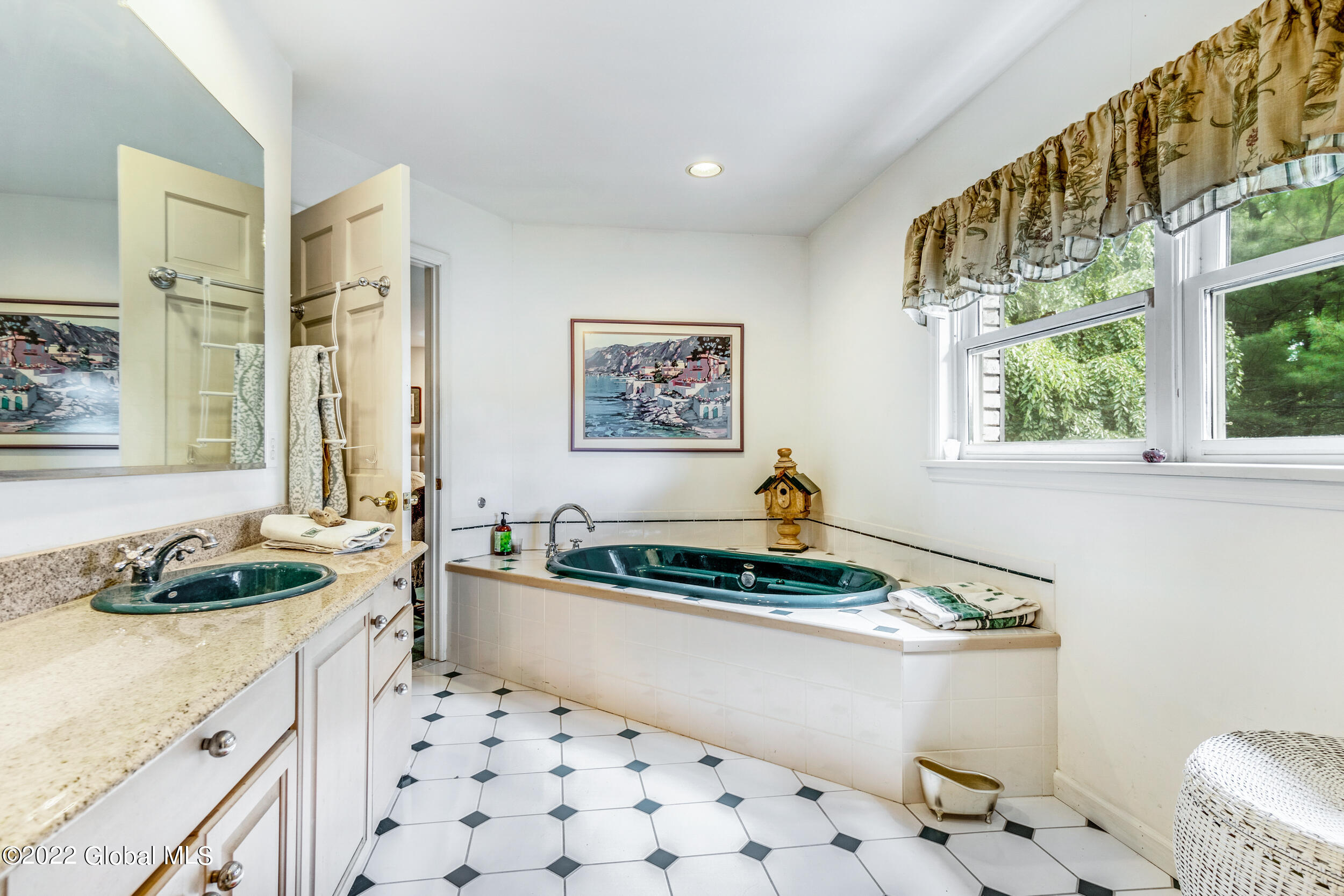 21 Hills Road Colonie, NY 12211 - Photo 36 of 61 DSC03289-HDR