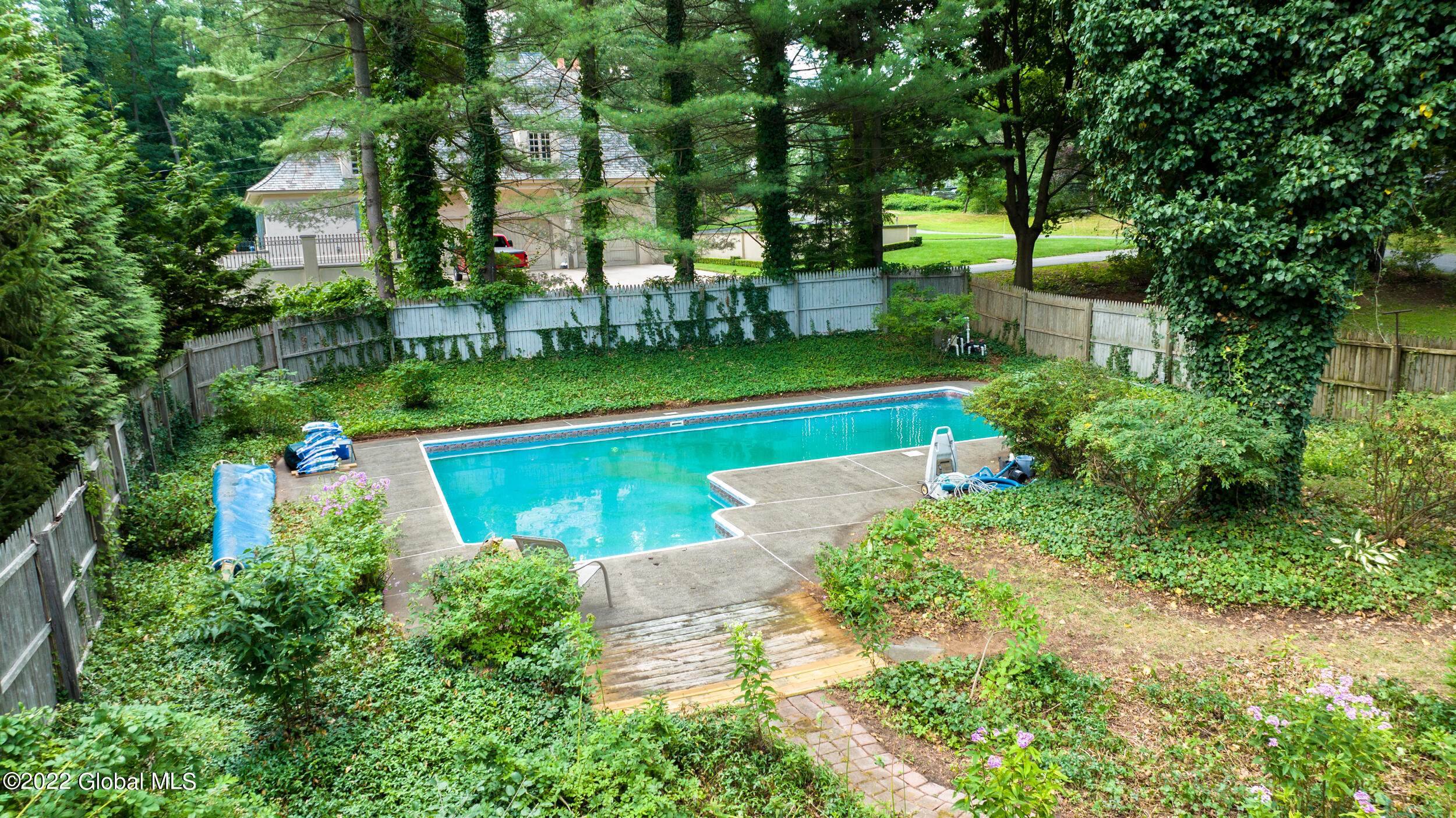 21 Hills Road Colonie, NY 12211 - Photo 4 of 61 DJI_0054