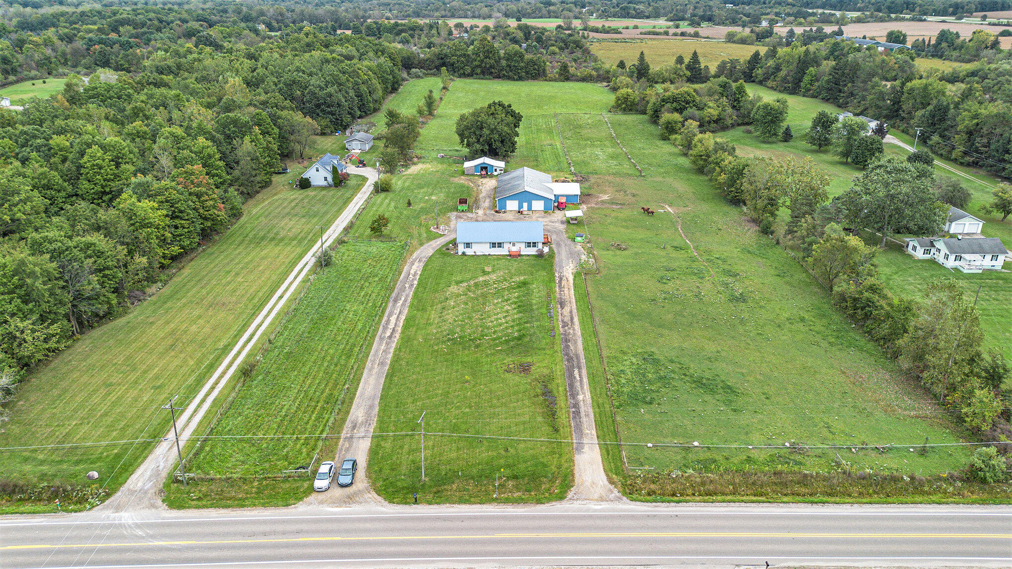 695 South Elba Road Lapeer, MI 48446 - Photo 33 of 34 040_dji_0348