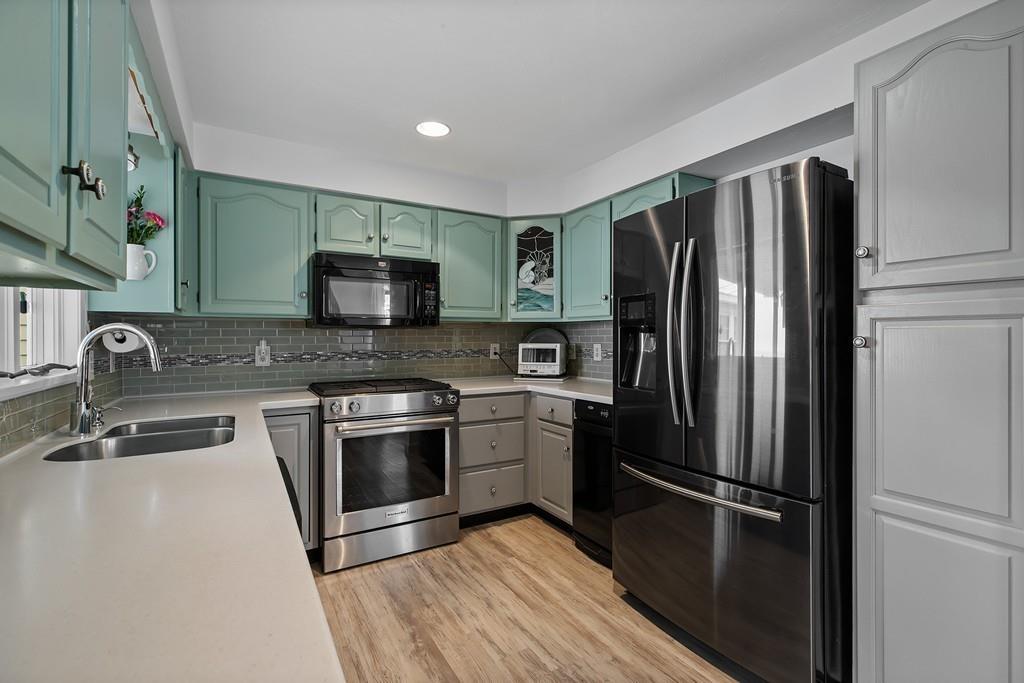 6 Rebecca Road Scituate, MA 02066 - Photo 12 of 30