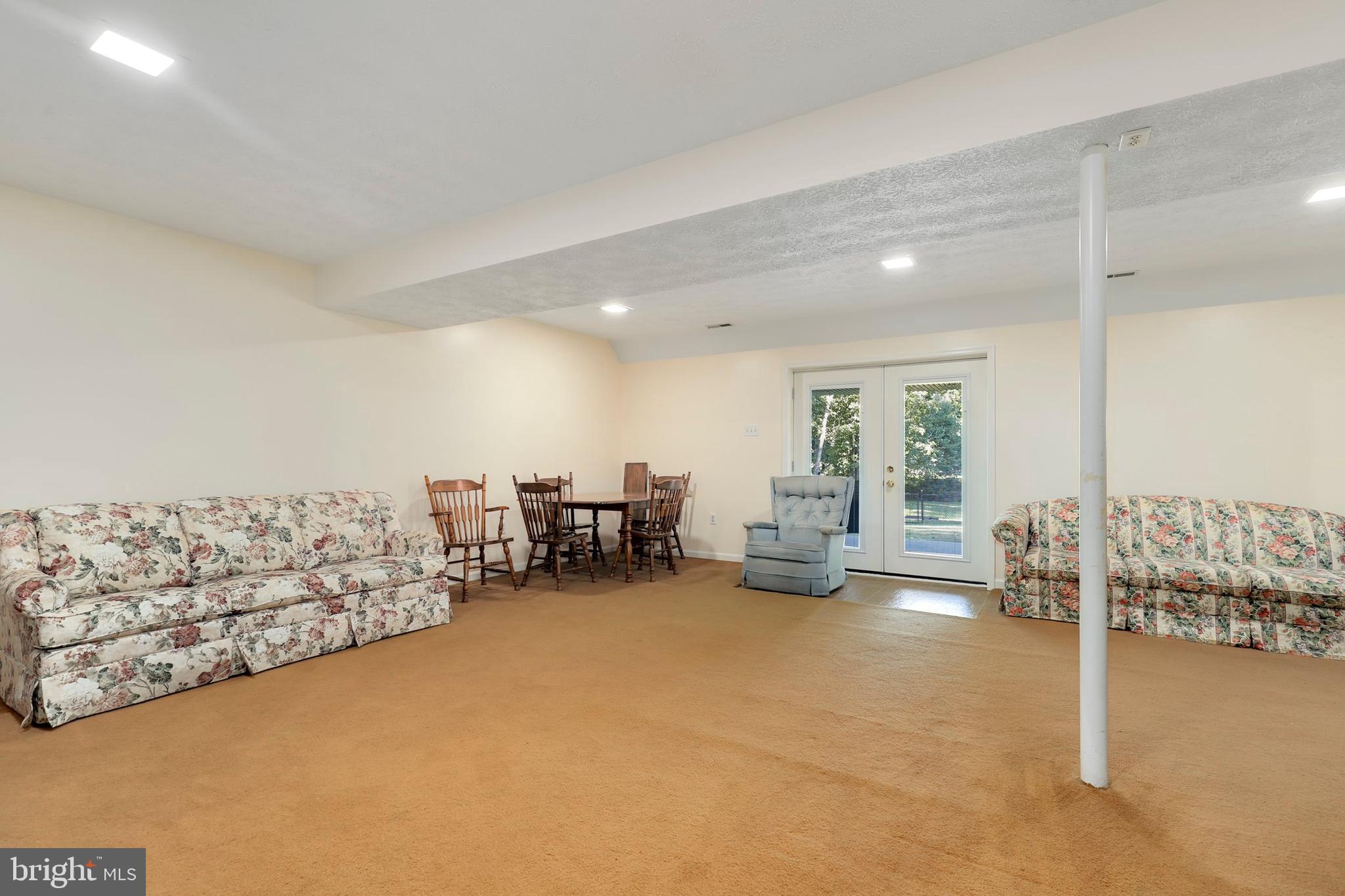 8420 West Grove Road Ellicott City, MD 21043 - Photo 29 of 46 Gallery Image 29