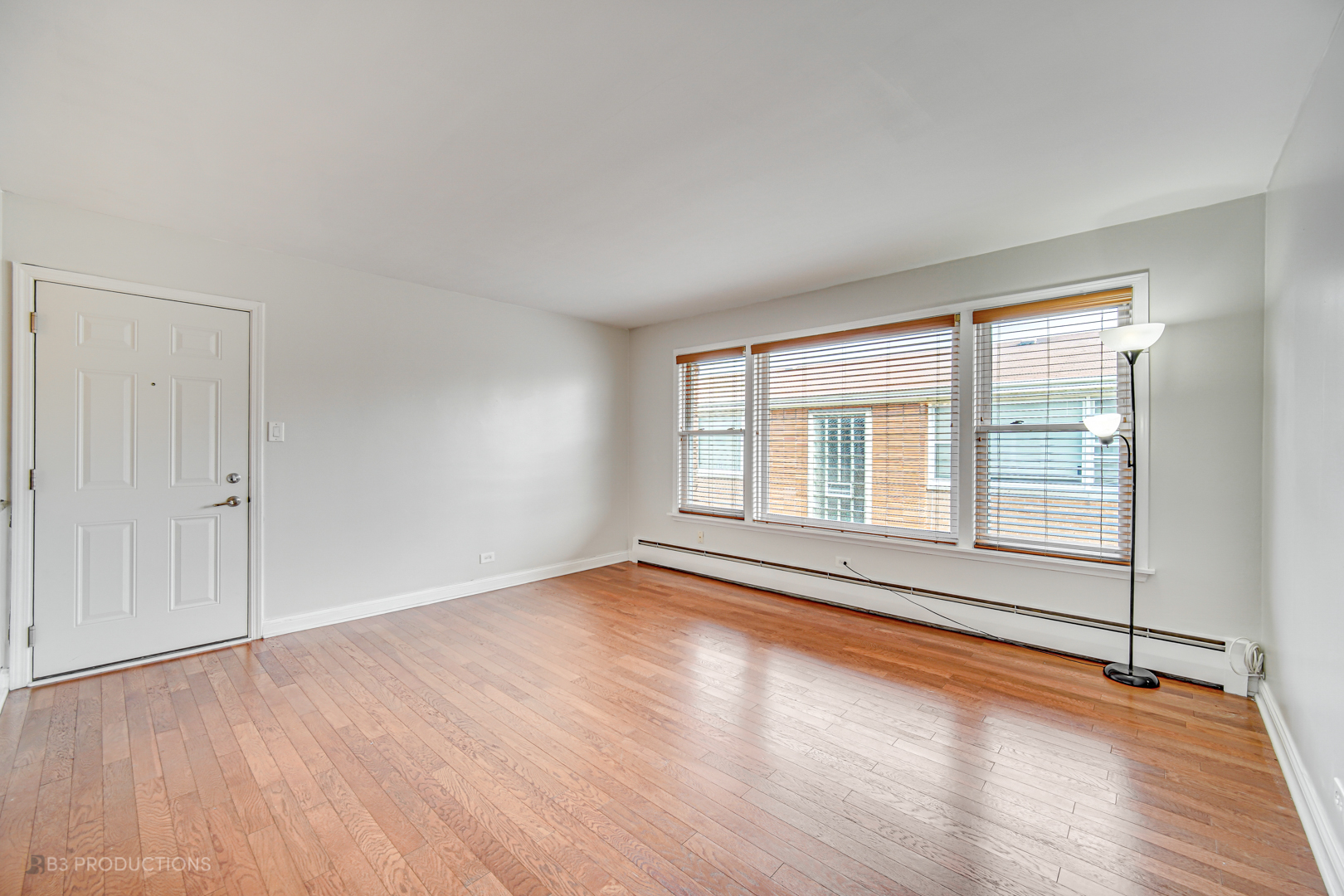 2322 South 17th Avenue, Unit 3 North Riverside, IL 60546 - Photo 4 of 15
