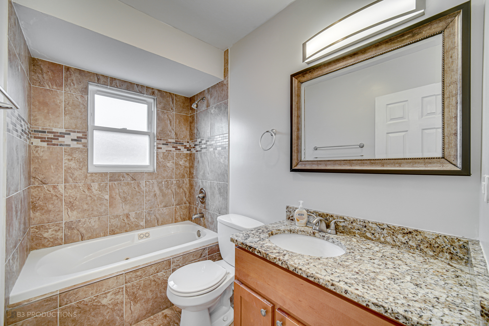 2322 South 17th Avenue, Unit 3 North Riverside, IL 60546 - Photo 9 of 15
