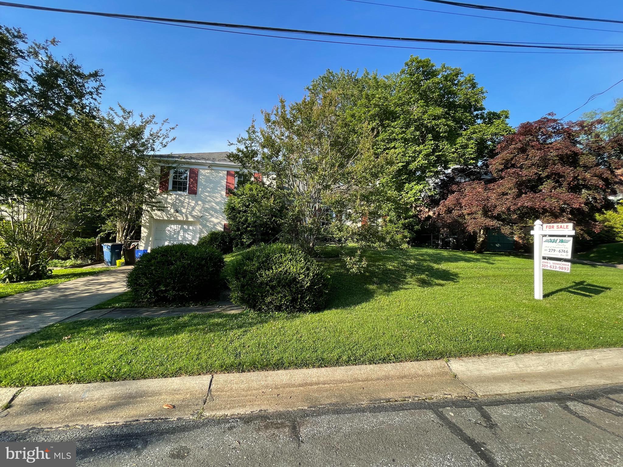 5010 Westport Road Chevy Chase, MD 20815 - Photo 1 of 39 Front View