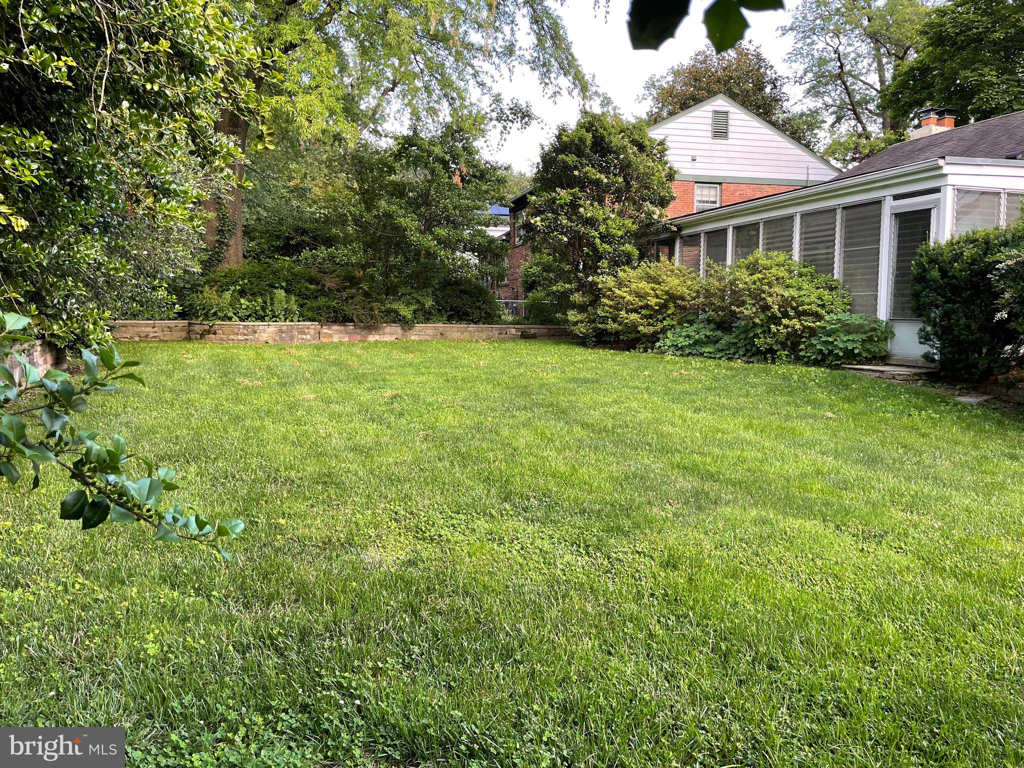 5010 Westport Road Chevy Chase, MD 20815 - Photo 7 of 39 Backyard