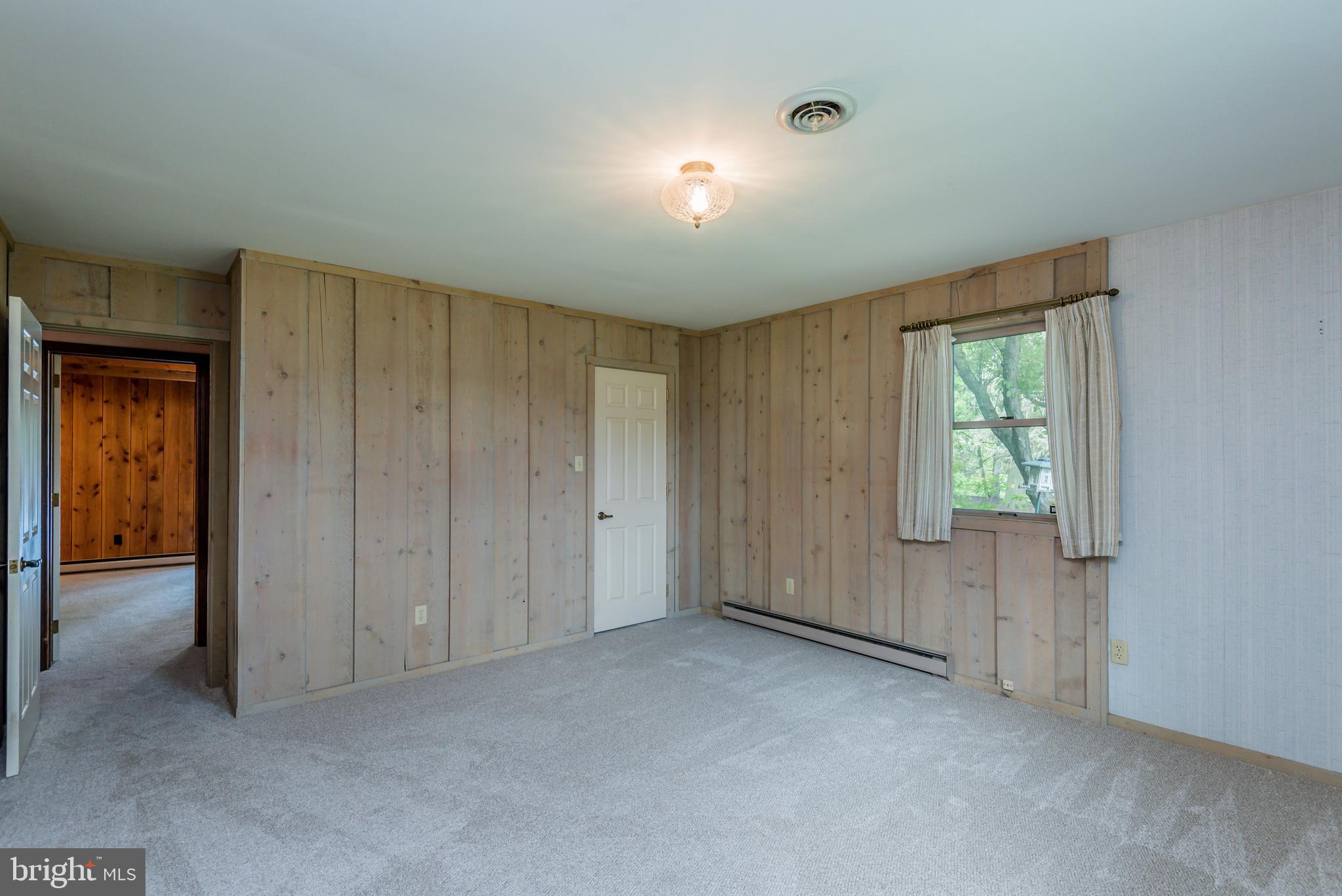 820 Burnt House Road Carlisle, PA 17015 - Photo 14 of 39 Gallery Image 14