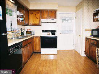 163 Beacon Road Sinking Spring, PA 19608 - Photo 4 of 6
