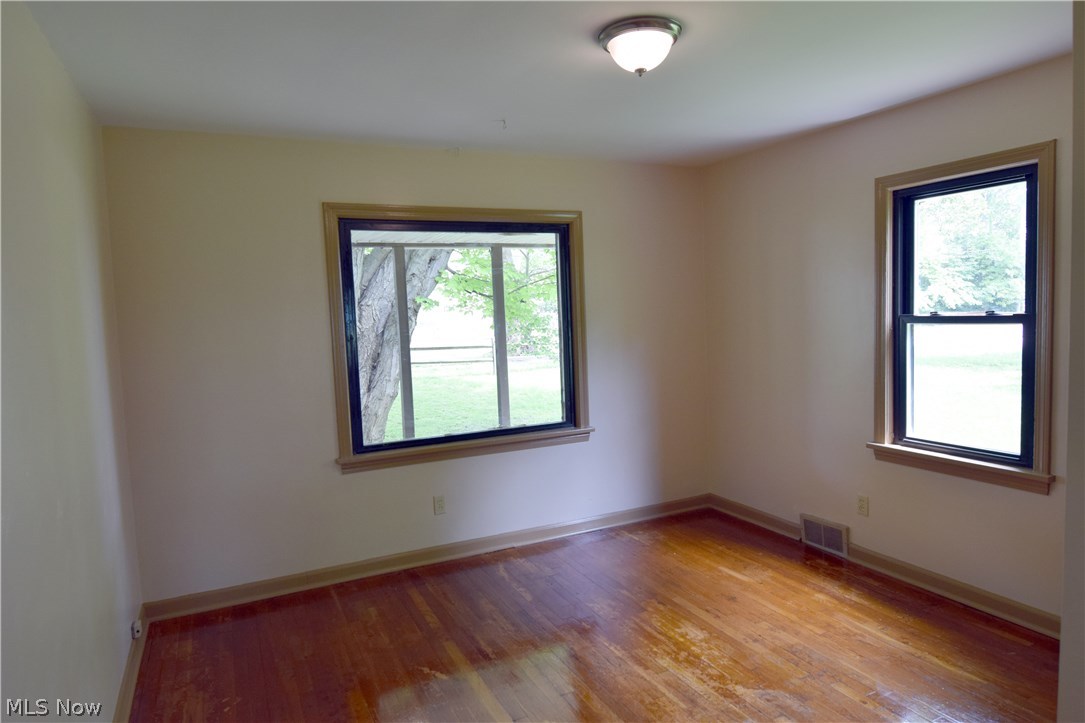 809 Canfield Road Youngstown, OH 44511 - Photo 24 of 32 Gallery Image 24