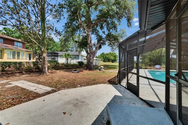 $650,000 | 2219 Summit View Drive, Valrico, FL 33596