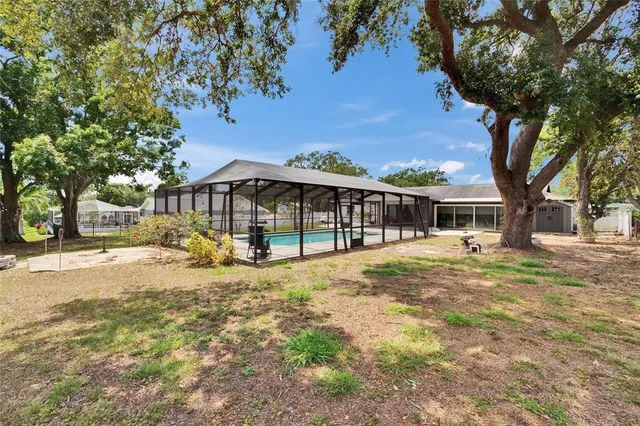 $650,000 | 2219 Summit View Drive, Valrico, FL 33596