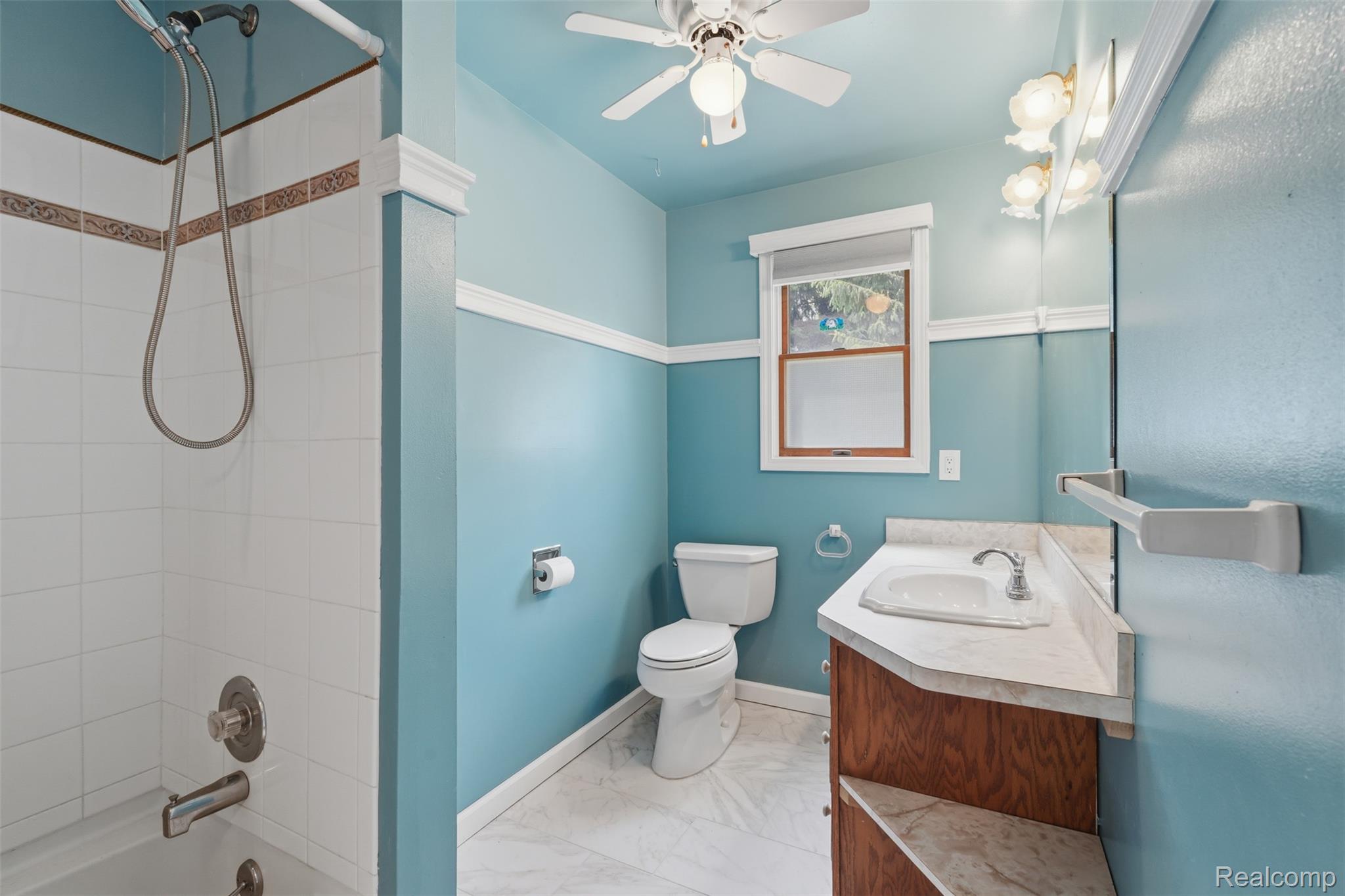 3843 Hooker Road Pinckney, MI 48169 - Photo 16 of 37 24_3843 hooker rd-24.jpg