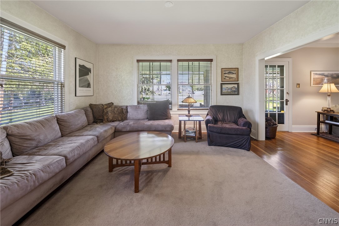 410 Salt Springs Road Manlius, NY 13066 - Photo 13 of 50