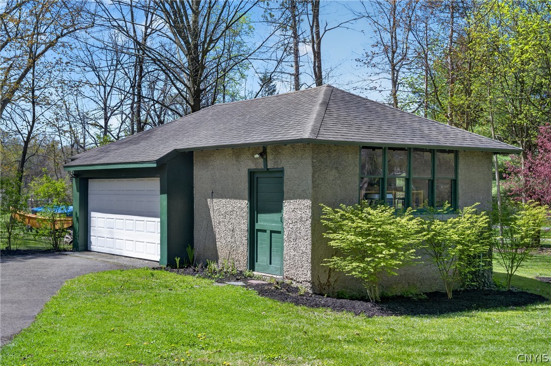 410 Salt Springs Road Manlius, NY 13066 - Photo 43 of 50