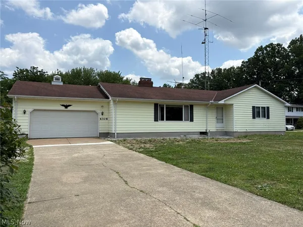 $325,000 | 6308 Coen Road, Vermilion, OH 44089