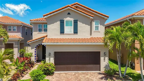 $810,000 | 10193 Grand Oak Circle, Madeira Beach, FL 33708