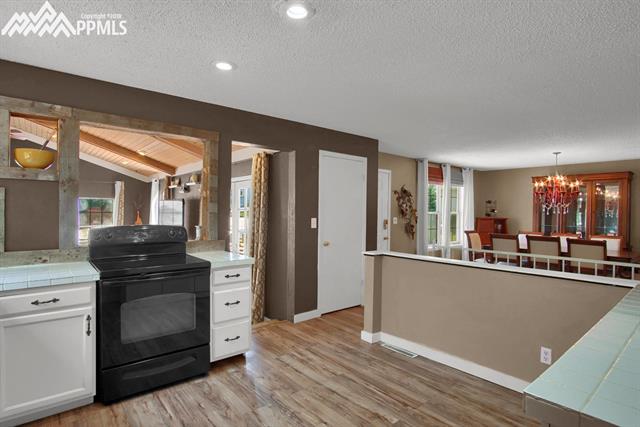 4506 Fenton Road Colorado Springs, CO 80916 - Photo 11 of 36 Gallery Image 11