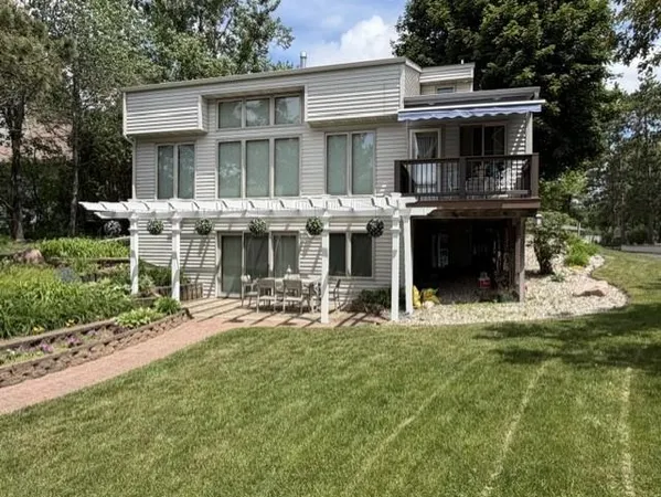 $579,900 | 2740 Sunset Boulevard, Stevens Point, WI 54481
