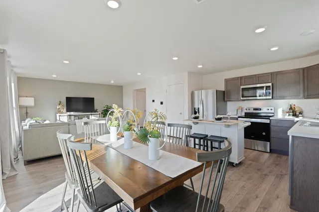 $404,995 | 68 South Airlift Street, Airway Heights, WA 99001