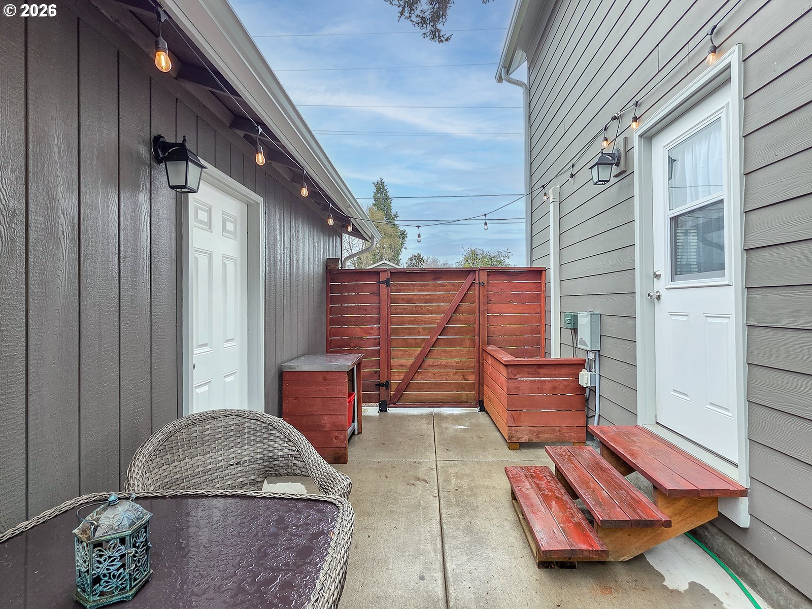 1214 North Clark Street Cornelius, OR 97113 - Photo 32 of 34 a backyard of a house with seating space