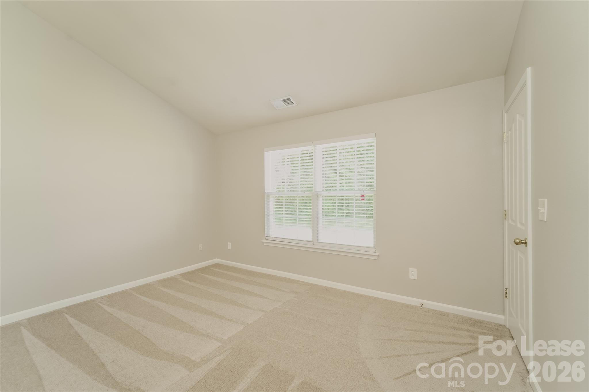 6425 Sunman Road Charlotte, NC 28216 - Photo 6 of 14