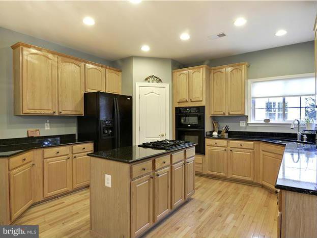 623 Crawfords Ridge Road Odenton, MD 21113 - Photo 6 of 30 Kitchen