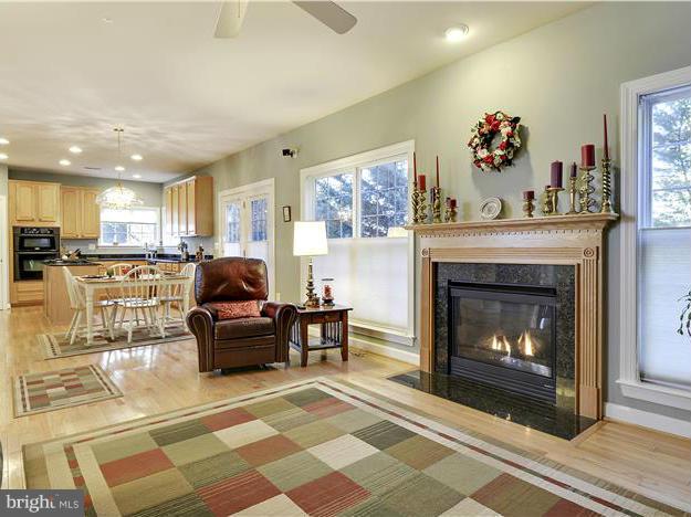 623 Crawfords Ridge Road Odenton, MD 21113 - Photo 10 of 30 Family Room