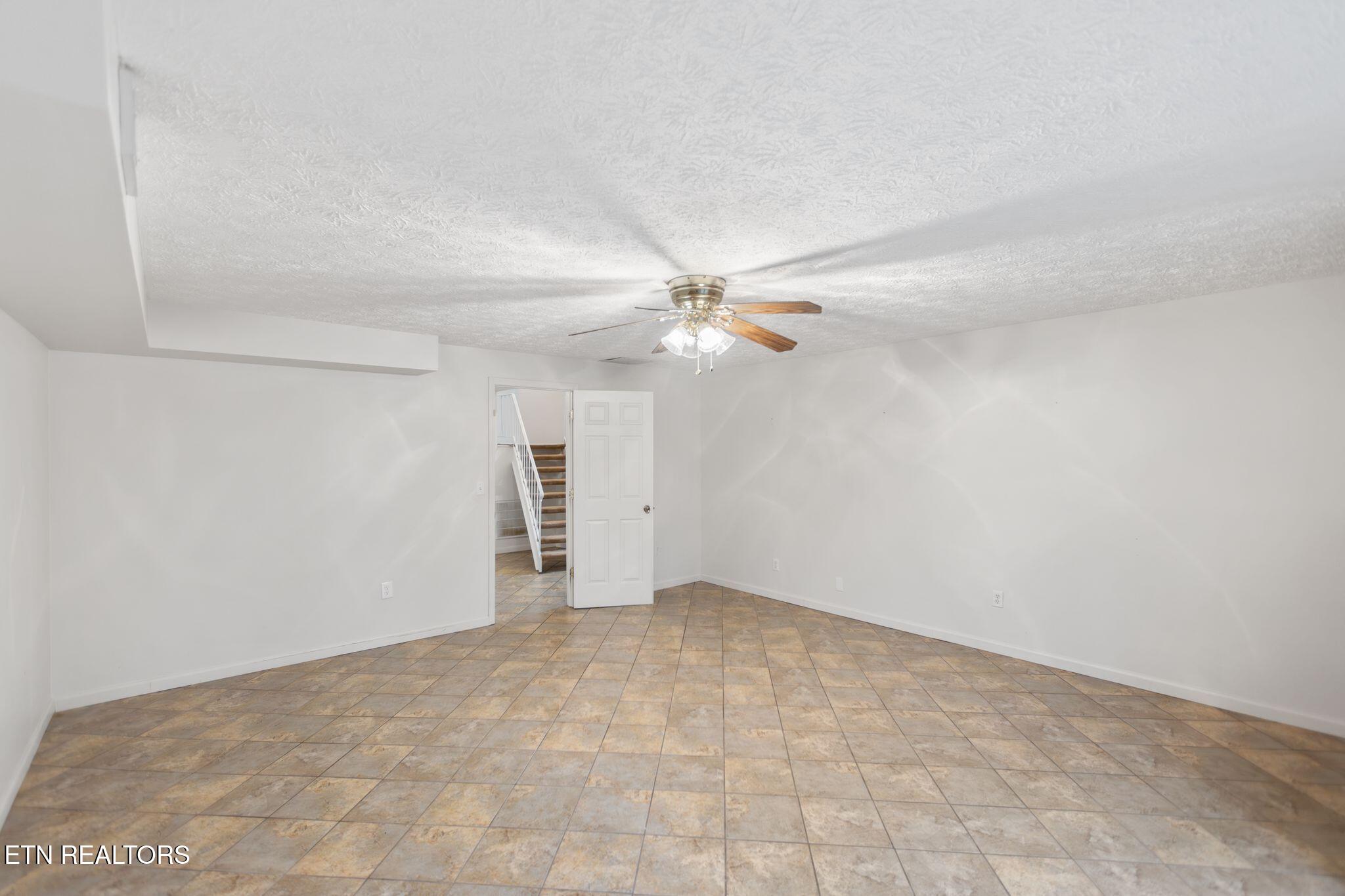 155 Chestnut Hill Road Harriman, TN 37748 - Photo 21 of 31 Photo May 14 2026, 9 21 14 PM