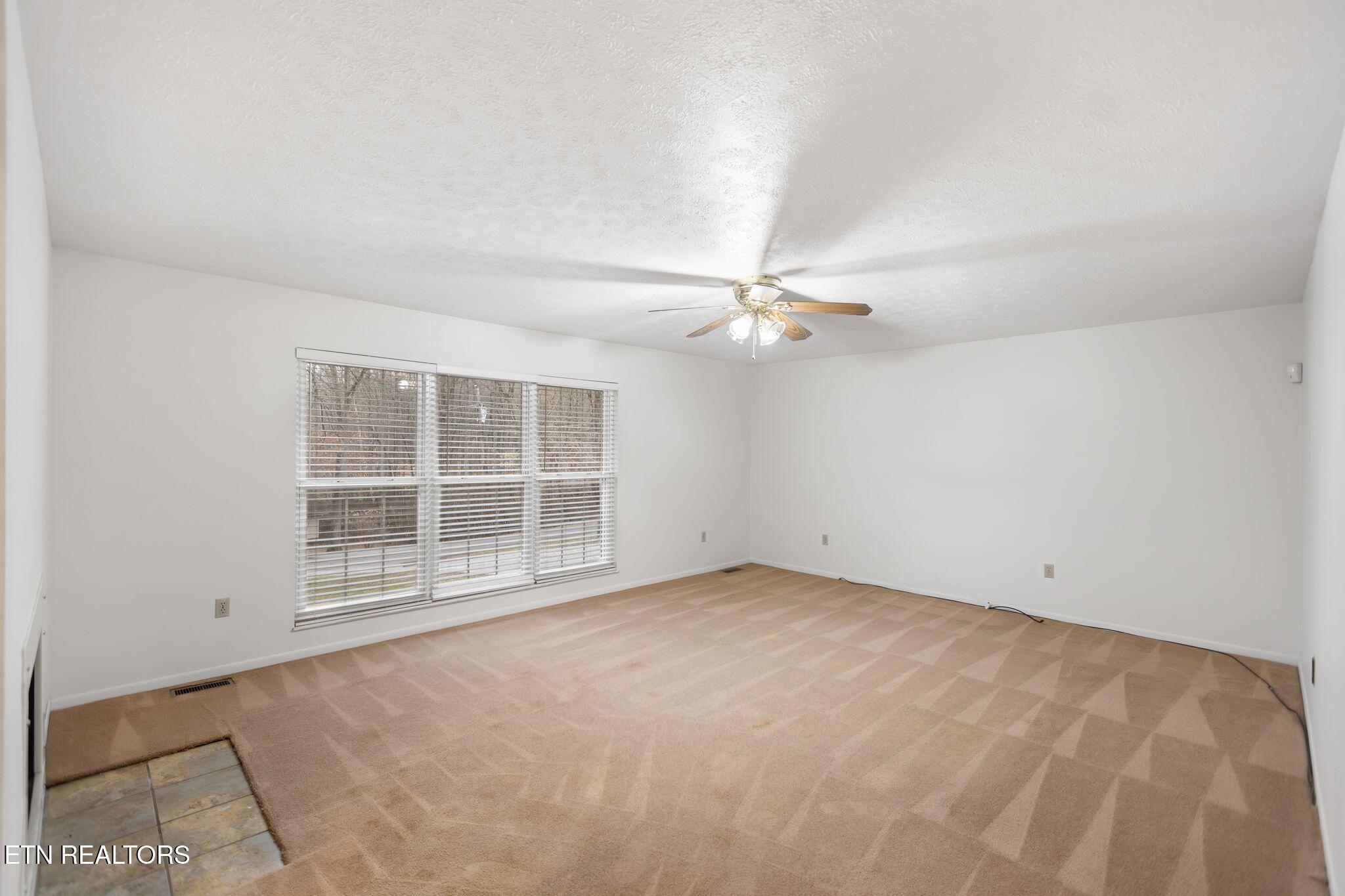 155 Chestnut Hill Road Harriman, TN 37748 - Photo 7 of 31 Photo May 14 2026, 9 15 45 PM