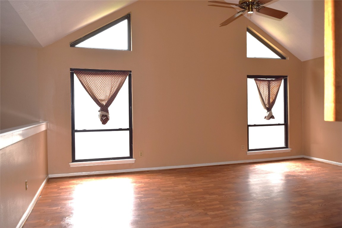 7331 Rancho Mission Drive Houston, TX 77083 - Photo 16 of 24 Game room