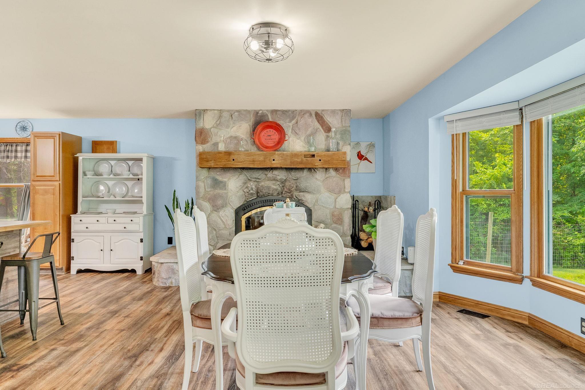 7574 Lakeshore Road Lexington, MI 48450 - Photo 22 of 68 50183113-99da2844-b184-44de-a315-3761dd837a62.JPG