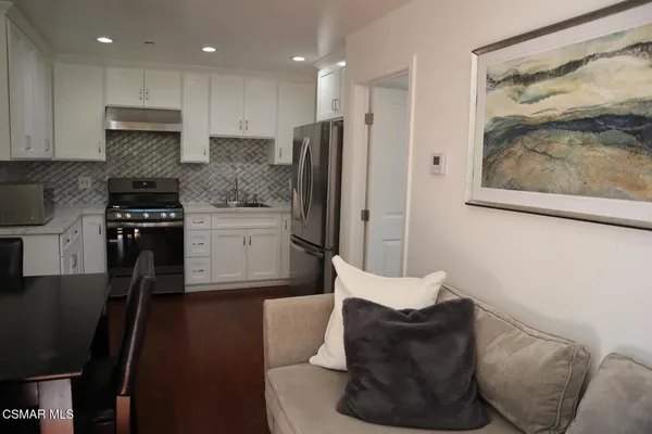 $1,980 | 18600 Ingomar Street, Unit 18598, Reseda, CA 91335