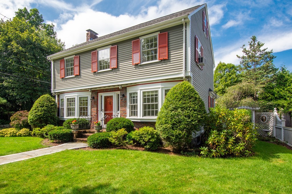 89 Martin Road Milton, MA 02186 - Photo 2 of 35