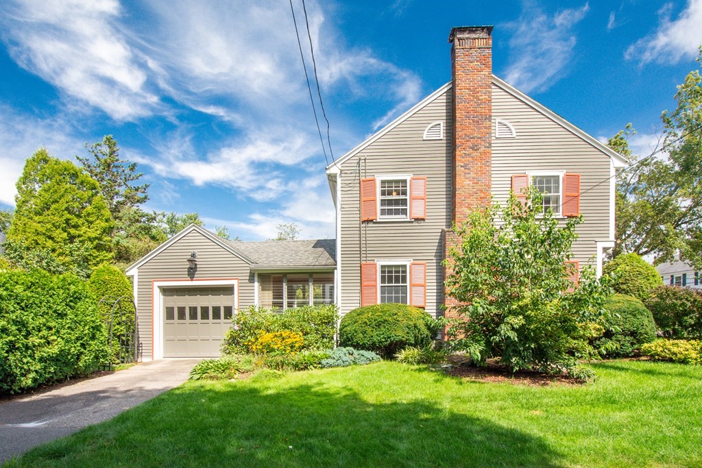 89 Martin Road Milton, MA 02186 - Photo 3 of 35