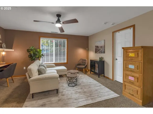 $595,000 | 1393 Southwest Alexander Drive, Dallas, OR 97338