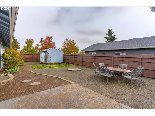 $595,000 | 1393 Southwest Alexander Drive, Dallas, OR 97338