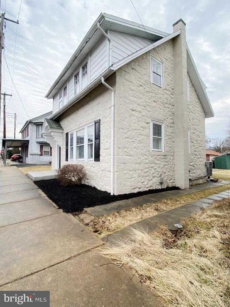 8 South Reamstown Road Reamstown, PA 17567 - Photo 2 of 50 Gallery Image 2