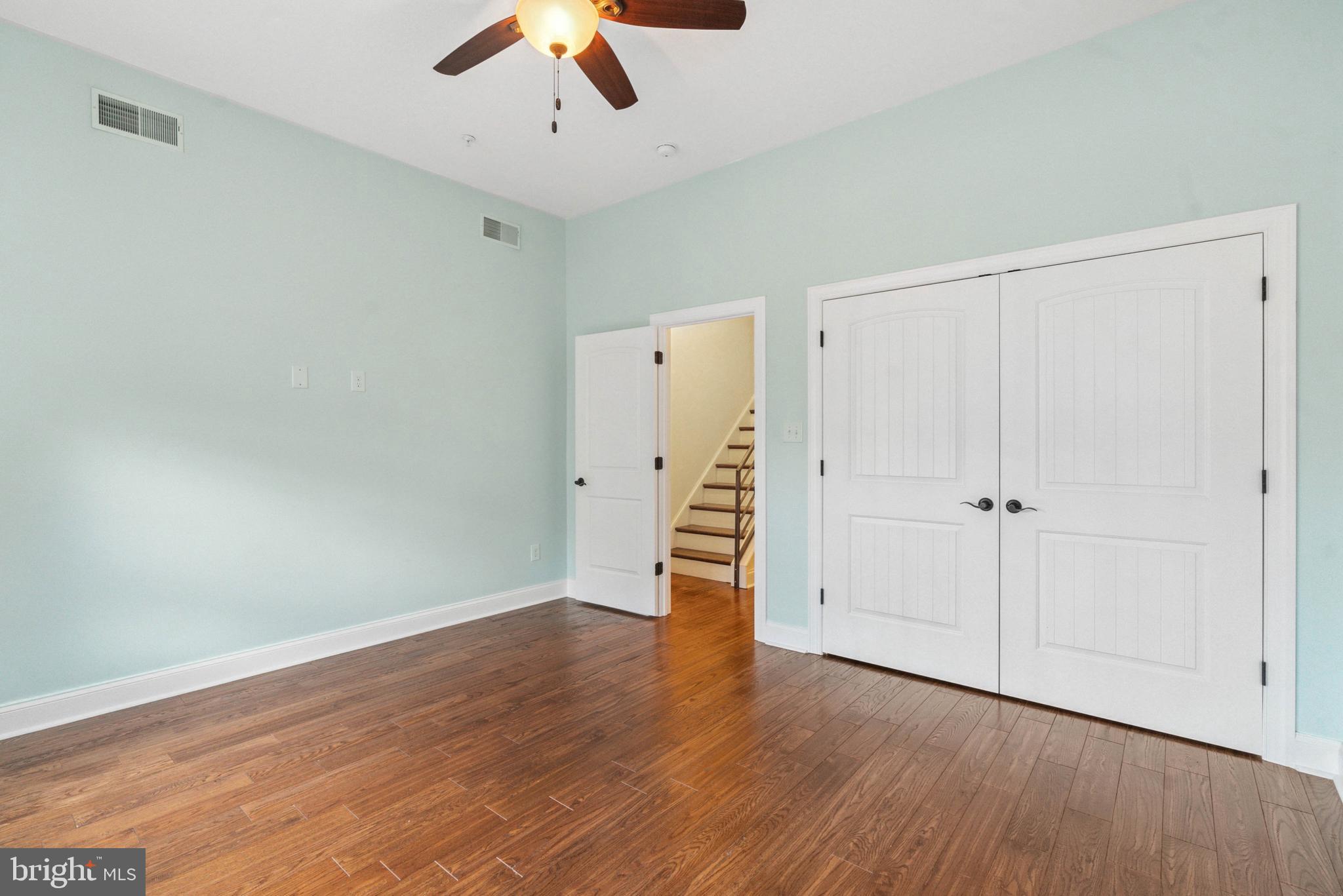 719 East Thompson Street Philadelphia, PA 19125 - Photo 11 of 35