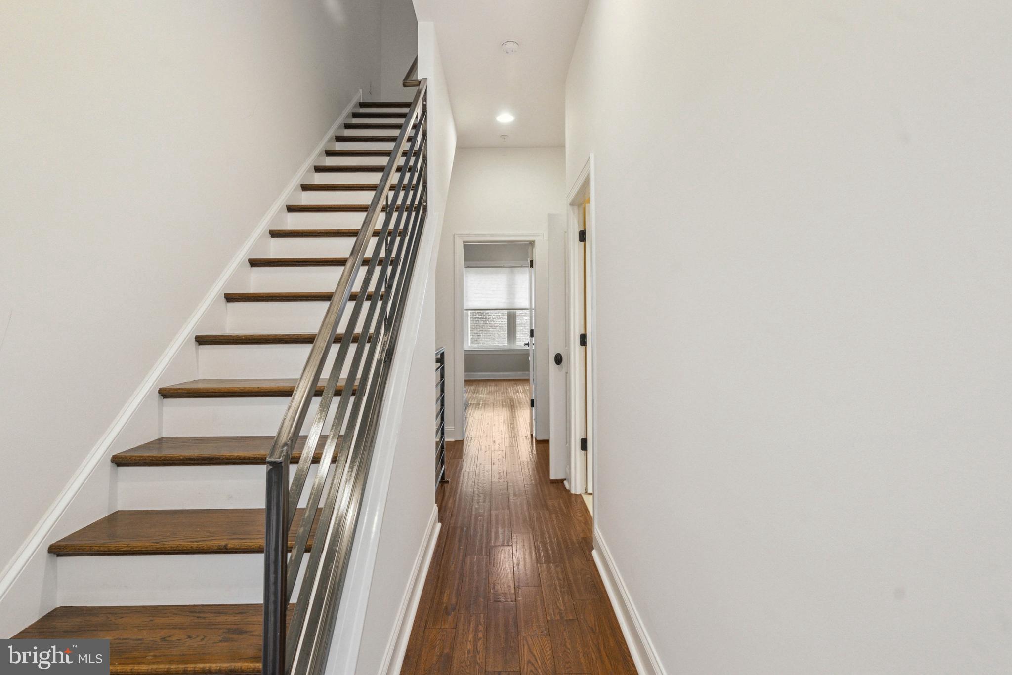 719 East Thompson Street Philadelphia, PA 19125 - Photo 17 of 35