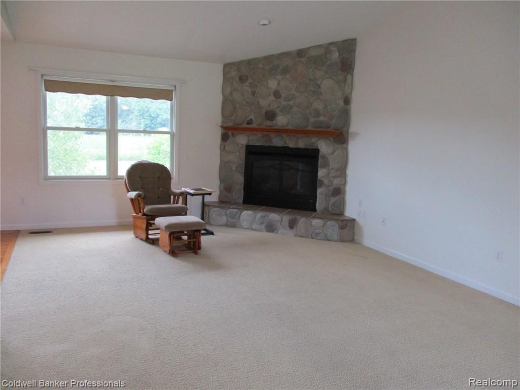7581 Newburg Road Durand, MI 48429 - Photo 20 of 63 19.JPG