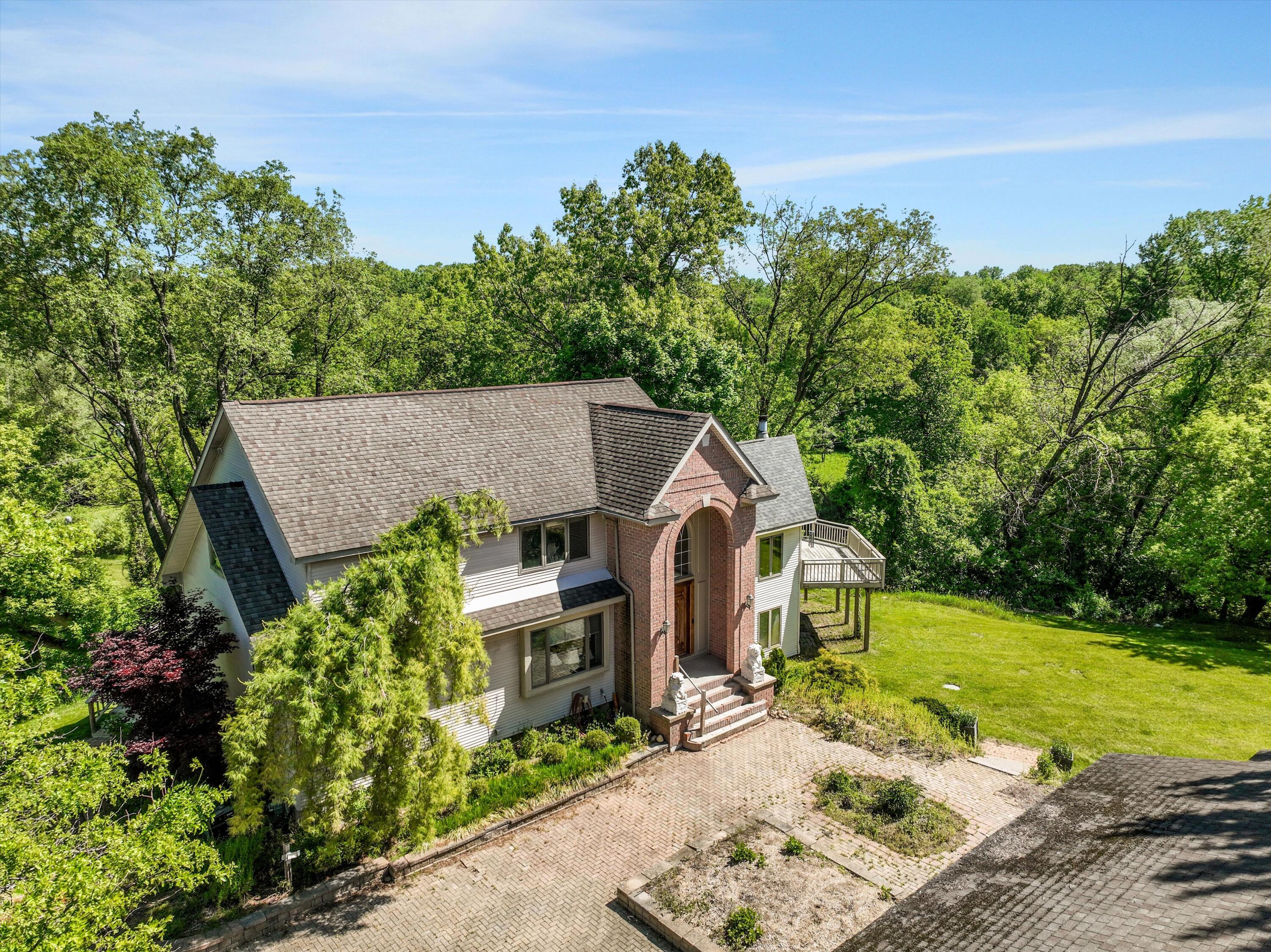 1150 North Livernois Road Rochester, MI 48306 - Photo 1 of 59 51-1150 N Livernois Rd 0050